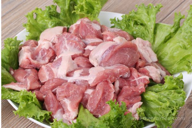 Buy Fresh Mutton Boneless cut - Raw goat meat without bone.